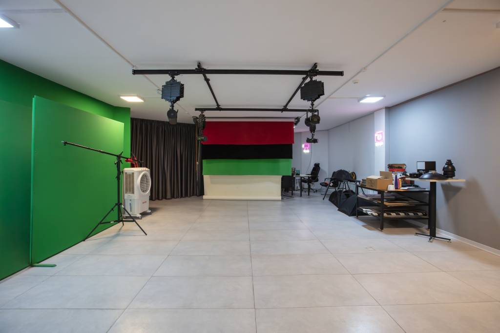 اجاره استدیو در اصفهان