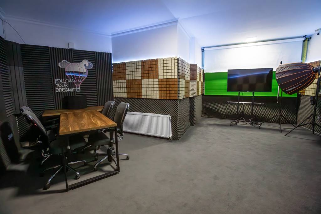 استدیو تولید محتوا در اصفهان